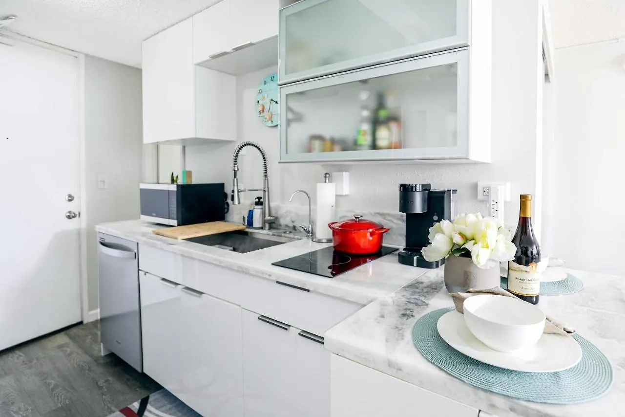 Beautifully Upgraded Studio Close To Waikiki Beach Lejlighed Honolulu